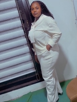Stevie's profile, a single 23-year-old a woman in Douala