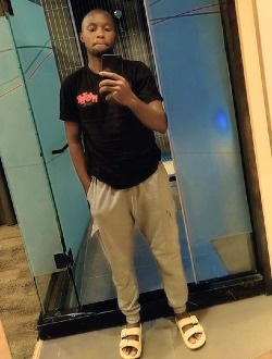 profile picture 0