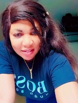 Karlla's profile, a single 41-year-old a woman in Liège