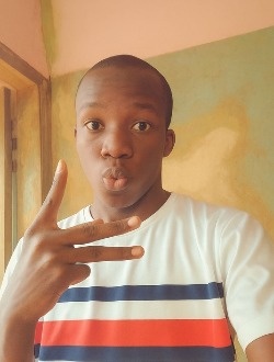Thierr's profile, a single 19-year-old a man in Lomé