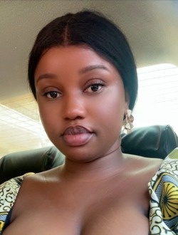 Danne's profile, a single 27-year-old a woman in Yaoundé