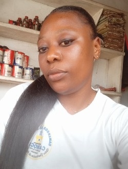 Laurence's profile, a single 30-year-old a woman in Douala