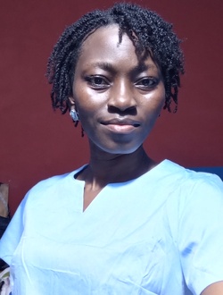 Luna's profile, a single 41-year-old a woman in Abattoirs