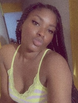 Marie-Emmanuelle's profile, a single 30-year-old a woman in Montpellier