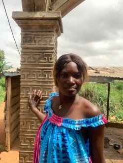 Madeleine's profile, a single 24-year-old a woman in Abel