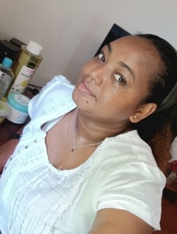 Kaliny's profile, a single 34-year-old a woman in Abattoir