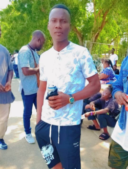 Staf's profile, a single 38-year-old a man in Lomé