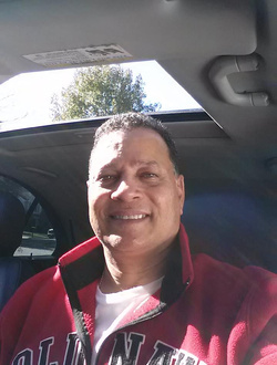 Flores's profile, a single 62-year-old a man in Brema-Hamburga archidiocese