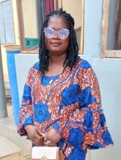 Yawa's profile, a single 36-year-old a woman in Lomé