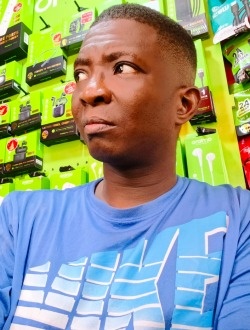 Abdoul Tes's profile, a single 38-year-old a man in Abidjan