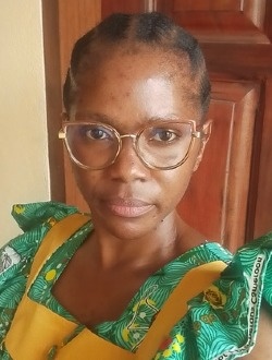 Klaris's profile, a single 40-year-old a woman in Yaoundé