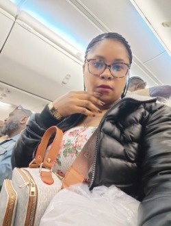 Iréne's profile, a single 40-year-old a woman in Ekié