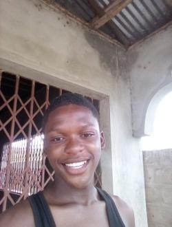 Ralphiedrek's profile, a single 18-year-old a man in Abakle
