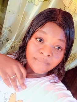 Raïssa's profile, a single 27-year-old a woman in Abomey-Calavi