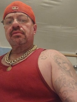 Maxmorgaazm's profile, a single 48-year-old a man in Santa Rosa Valley