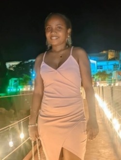 Cynth's profile, a single 29-year-old a woman in Mahajanga