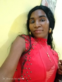 Angeline's profile, a single 30-year-old a woman in Diegokely