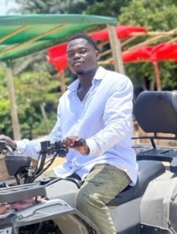 Yven's profile, a single 25-year-old a man in Kribi