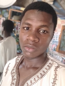 Keeper's profile, a single 22-year-old a man in Adéti-Kopé