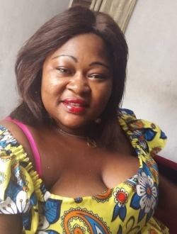 Anne's profile, a single 40-year-old a woman in Ébolowa