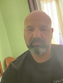Greg's profile, a single 48-year-old a man in Vias