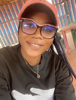 Elvige's profile, a single 28-year-old a woman in Yaoundé