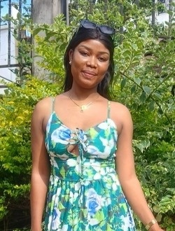 Gabrielle's profile, a single 25-year-old a woman in Yaoundé