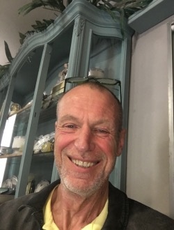 Perfil de Chip, un hombre soltero(a) de 60 años en Fuengirola