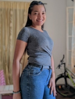 Jessica's profile, a single 28-year-old a woman in 67 Ha