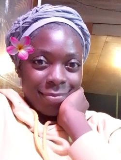 Lovely's profile, a single 21-year-old a woman in Nzeng Ayong