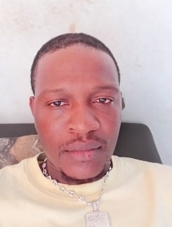 Marcel's profile, a single 41-year-old a man in Abango