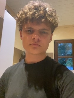 Matheo's profile, a single 18-year-old a man in Gembloux