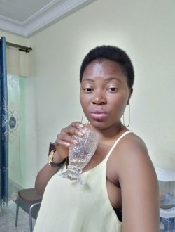 Magui's profile, a single 32-year-old a woman in Bafoussam
