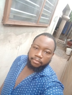 Sadate's profile, a single 28-year-old a man in Lomé