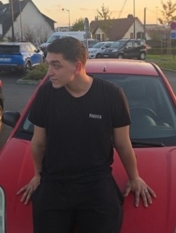 profile picture 0