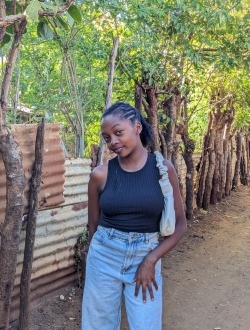 Michaëlla's profile, a single 18-year-old a woman in Antsiranana