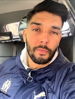 profile picture 0