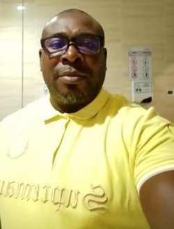 Fabrice's profile, a single 44-year-old a man in Lomé