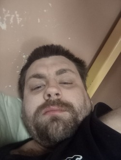 Nick's profile, a single 30-year-old a man in Lloydminster