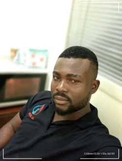 Dallas's profile, a single 32-year-old a man in Bafang