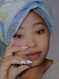 Clara's profile, a single 18-year-old a woman in Alatsinainy