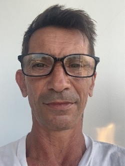 Perfil de Éric, un hombre soltero(a) de 42 años en Buri Ram