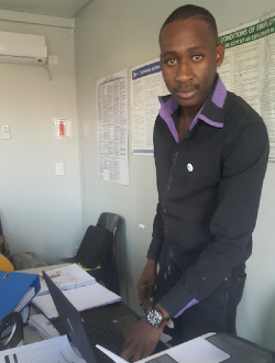 Leswika's profile, a single 41-year-old a man in Johannesburg
