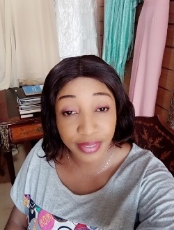 Blanche's profile, a single 41-year-old a woman in Yaoundé