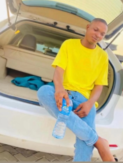 Perfil de Victor, un hombre soltero(a) de 28 años en Isoko