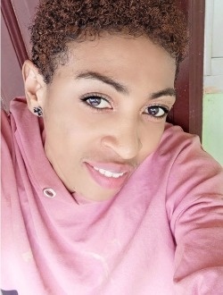 Stelia's profile, a single 34-year-old a woman in Yaoundé