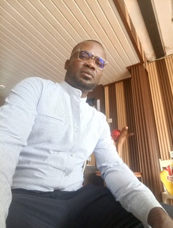 Tresor's profile, a single 39-year-old a man in Yaoundé