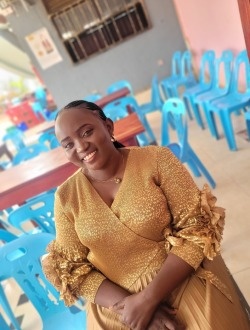 Flora's profile, a single 34-year-old a woman in Bunia