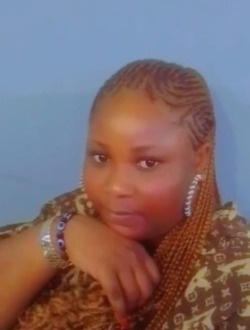 Idellov's profile, a single 26-year-old a woman in Douala