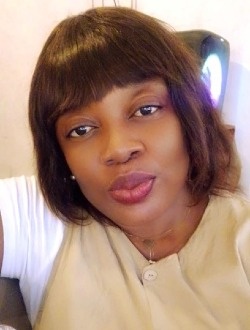 Solange's profile, a single 45-year-old a woman in Douala